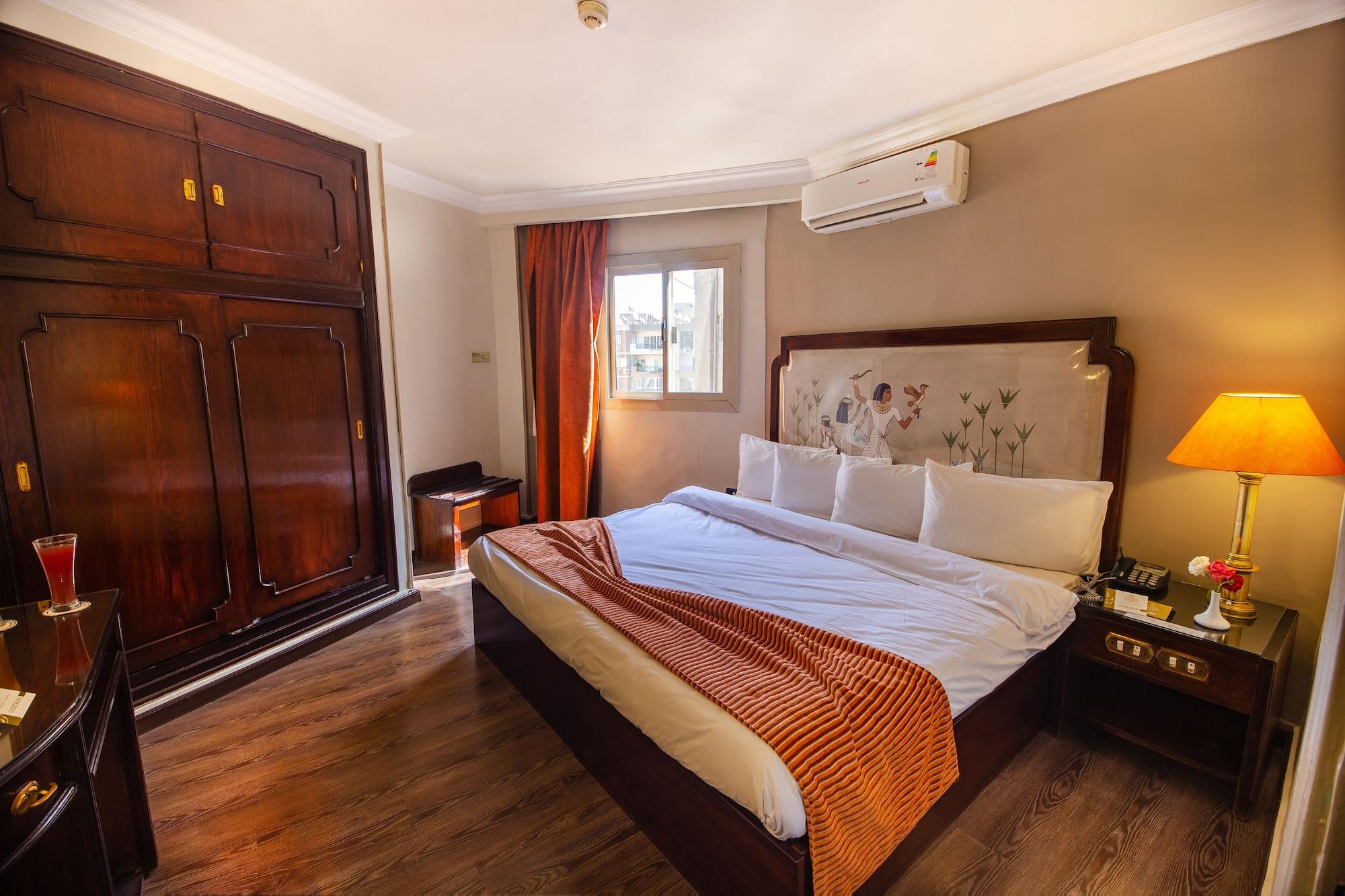Zayed Hotel Giza ภายนอก รูปภาพ