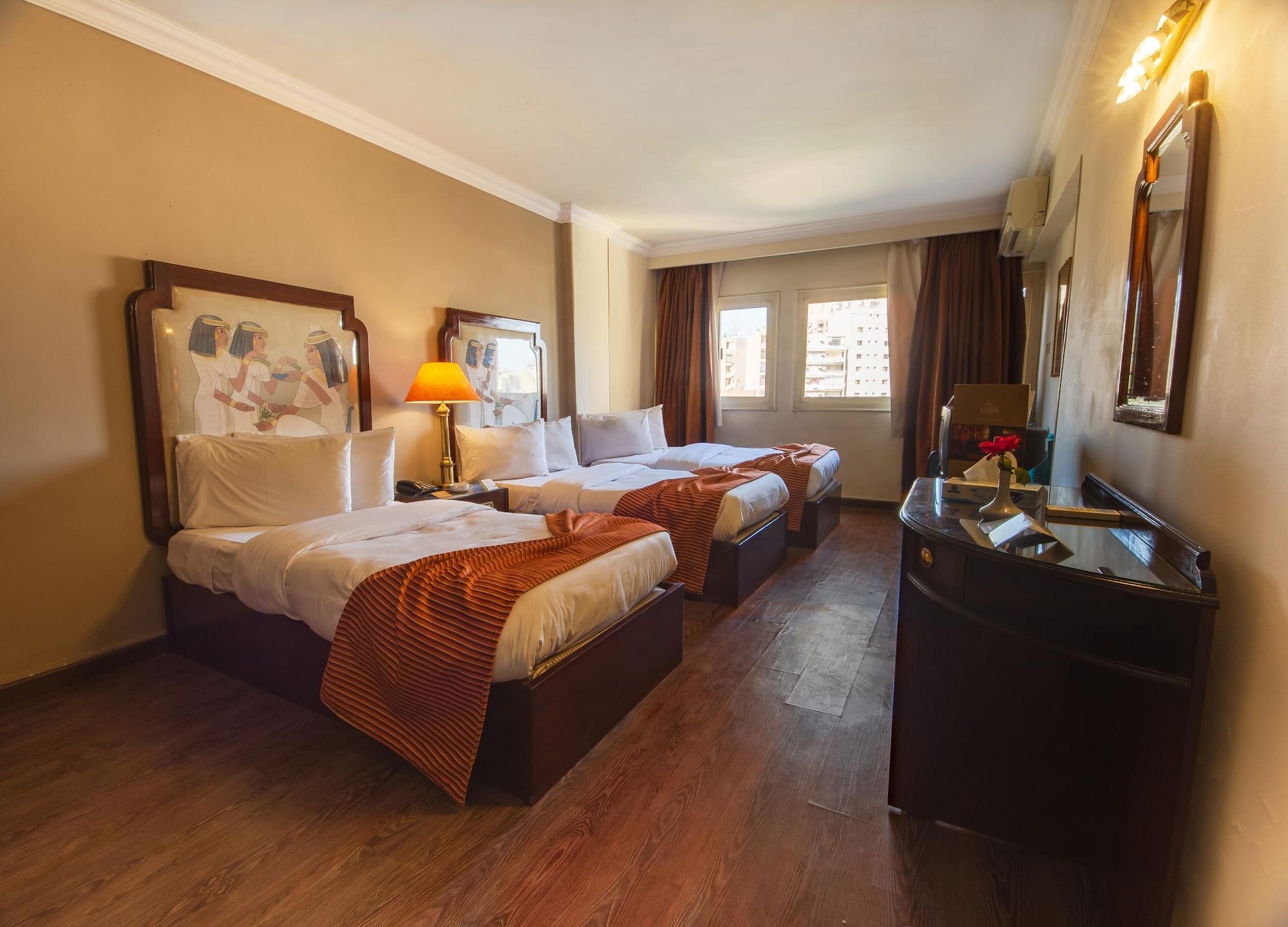 Zayed Hotel Giza ภายนอก รูปภาพ