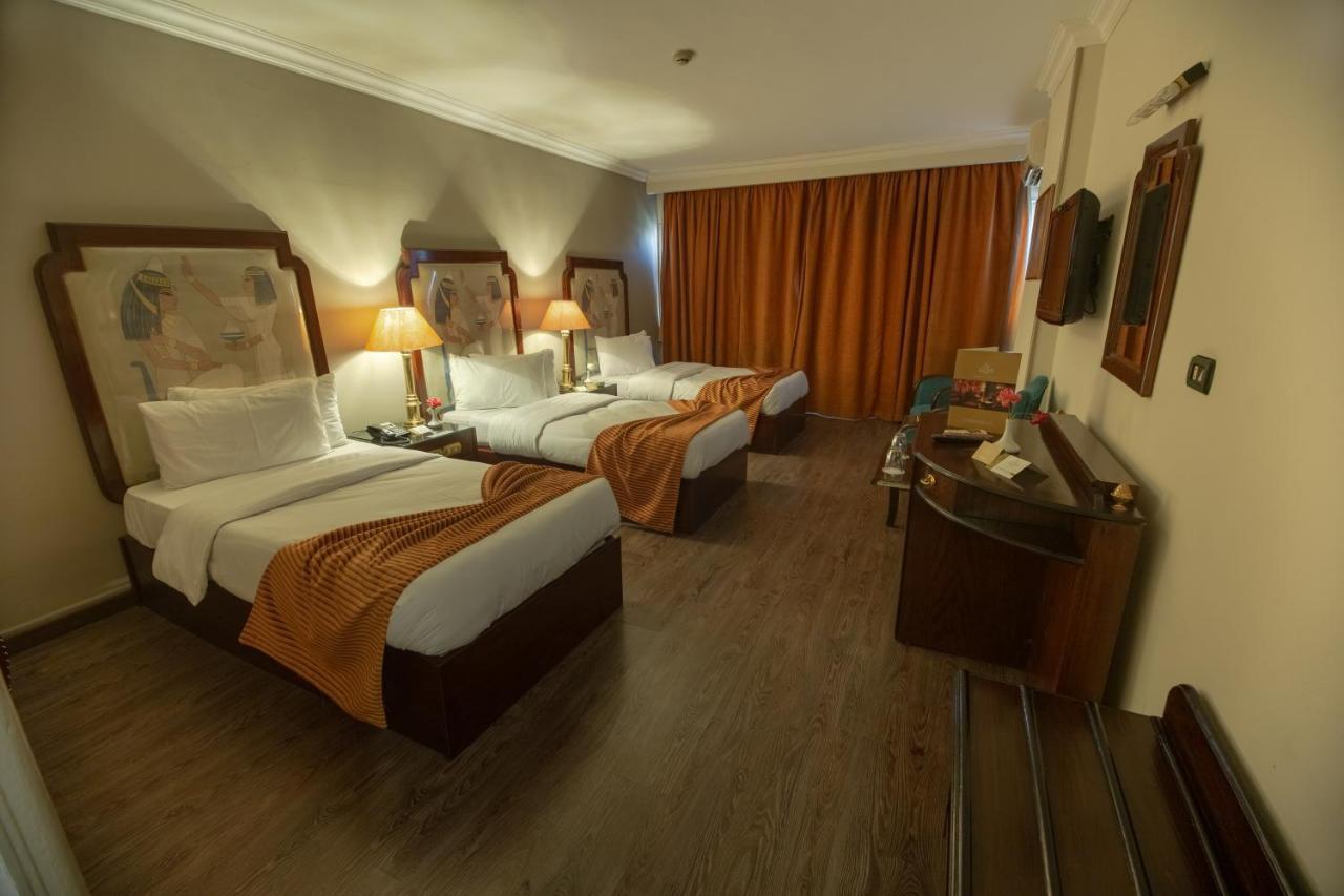 Zayed Hotel Giza ภายนอก รูปภาพ